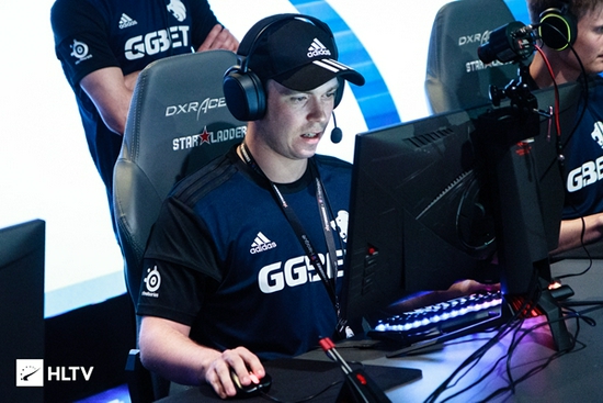 暗黑破坏神III女法师李敏正式加入风暴英雄