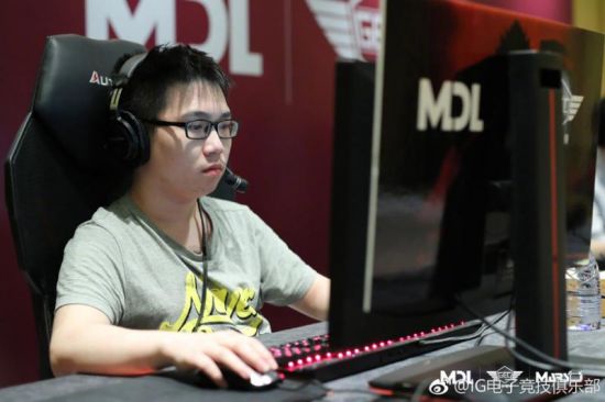 国产MOBA五年磨一剑为何未能超越LOL